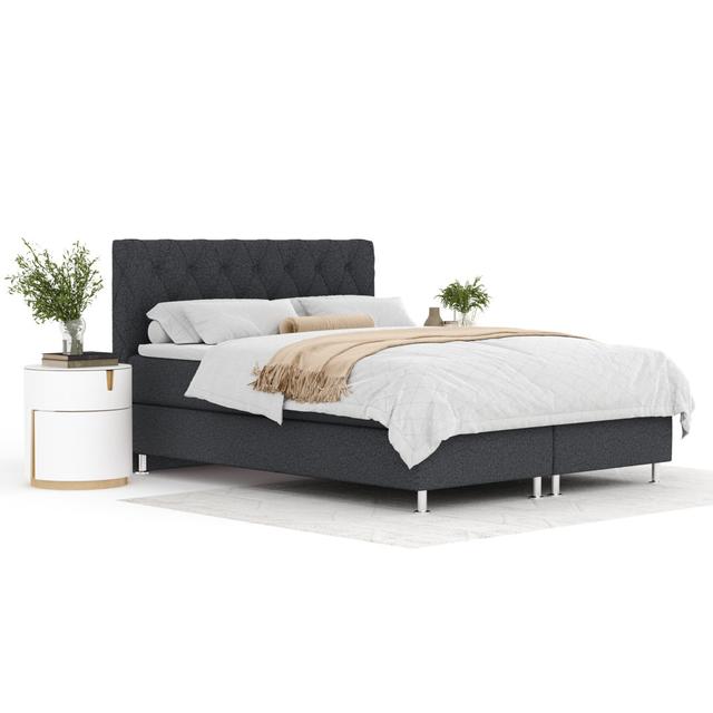 Echtes Boxspringbett Quamaine mit Zwei Matratzen und Topper ClassicLiving Farbe: Schwarz, Größe: 200 × 200 cm on Productcaster.