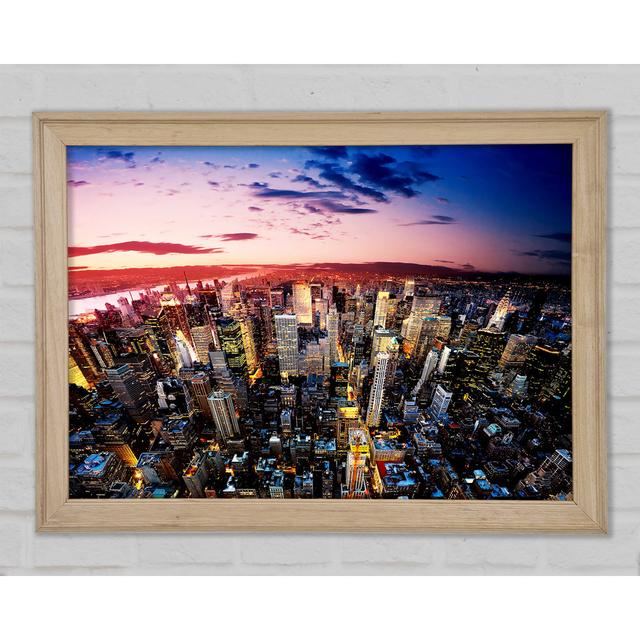 New York Sunrise - Druck Brayden Studio Größe: 29,7 cm H x 42 cm B x 1,5 cm T on Productcaster.