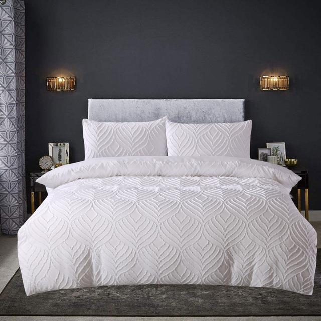 Chirezza Super King Duvet Cover Set Fairmont Park on Productcaster.