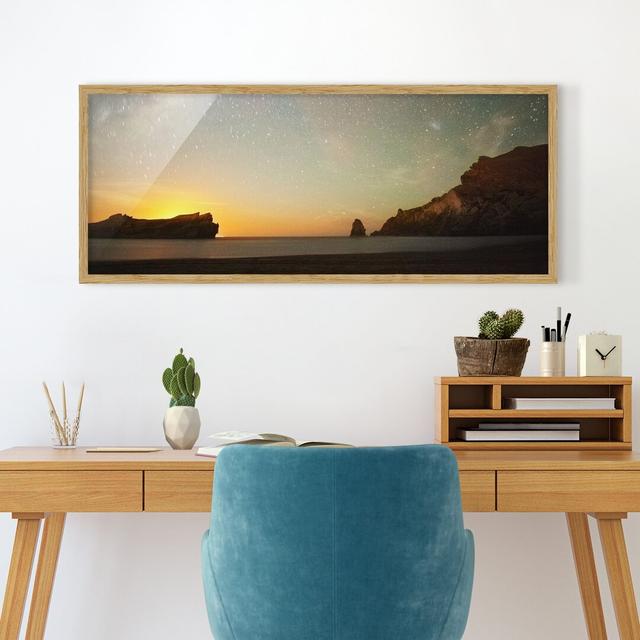 Picture With Frame - Starry Sky Over The Sea - Panorama Landscape - A House of Hampton Maße: 20 cm H x 50 cm B x 2 cm T, Rahmenauswahl: Brauner Rahmen on Productcaster.