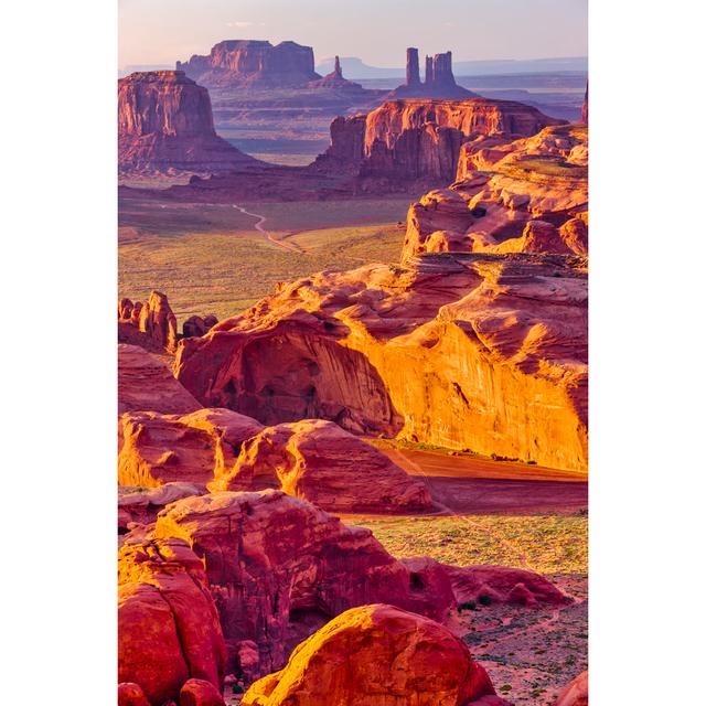 Monument Valley In Arizona - Wrapped Canvas Art Prints Natur Pur Size: 91cm H x 61cm W x 3.8cm D on Productcaster.