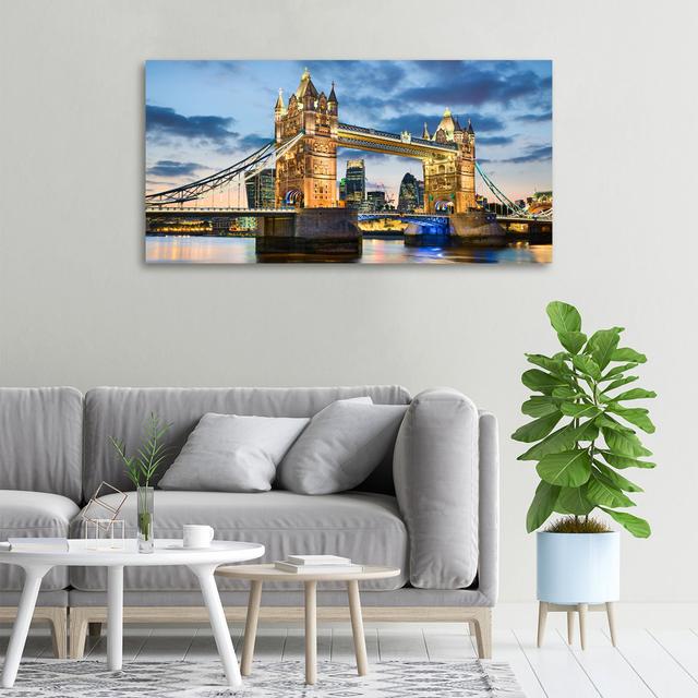 Tower Bridge London - Ungerahmte Kunstdrucke auf Leinwand ModernMoments on Productcaster.