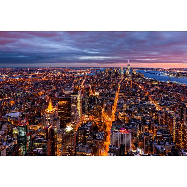 Hadenson New York by Ultima_Gaina - Print Latitude Run Size: 20cm H x 30cm W x 3.8cm D on Productcaster.