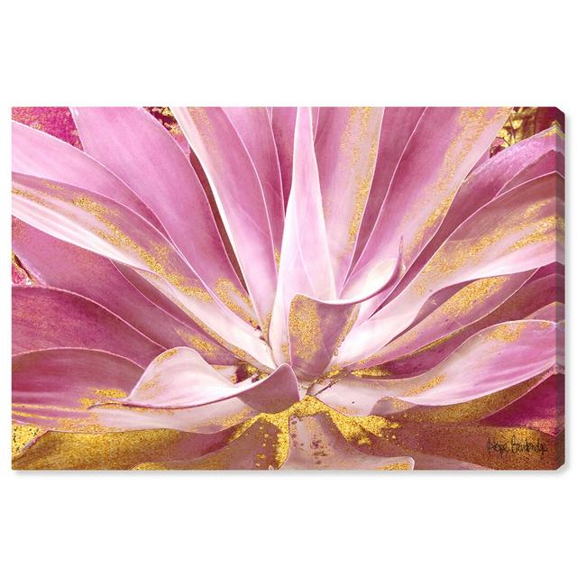 Hope Bainbridge - Golden Floral Magenta - Wrapped Canvas Print Oliver Gal Size: 38.1 cm H x 25.4 cm W on Productcaster.