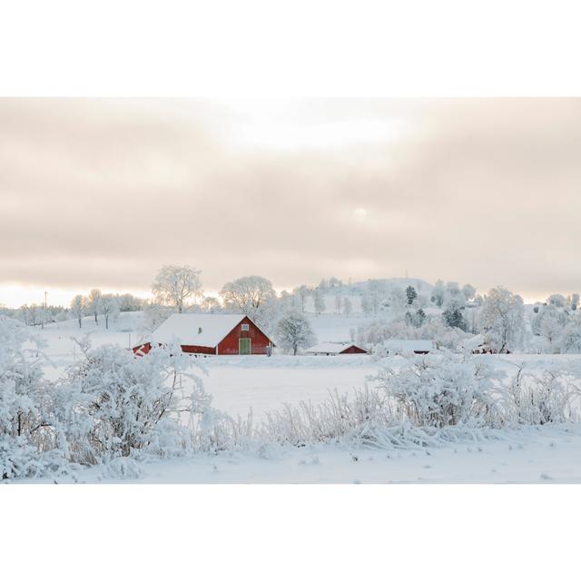 Shad Farmhouse In The Snow by TT - Wrapped Canvas Photograph Latitude Run Size: 20cm H x 30cm W x 3.8cm D on Productcaster.