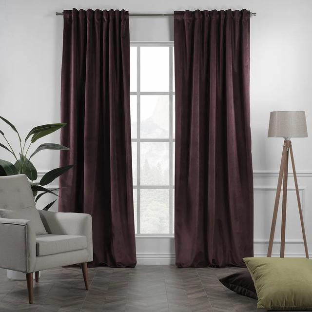 Extra langer und extra breiter Vorhang aus mattem Samt Lilijan Home & Curtain Vorhanggröße: 280 x 425 cm, Farbe: Mahagoni on Productcaster.