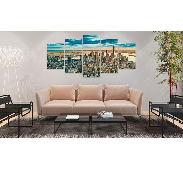 Leinwandbild NY: Dream City ModernMoments Größe: 200 cm H x 100 cm B on Productcaster.