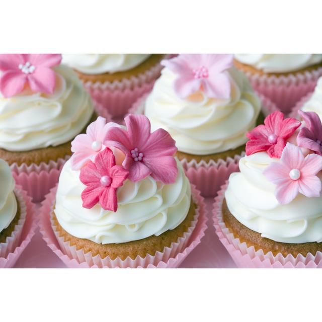 Flowery Cupcakes - Wrapped Canvas Photograph Ebern Designs Size: 20cm H x 30cm W x 3.8cm D on Productcaster.