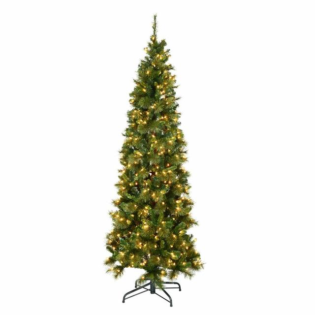 Künstlicher Weihnachtsbaum Grün mit LED-Lichtern und Ständer Die Saisontruhe Größe: 274 cm H x 102 cm B x 102 cm T on Productcaster.