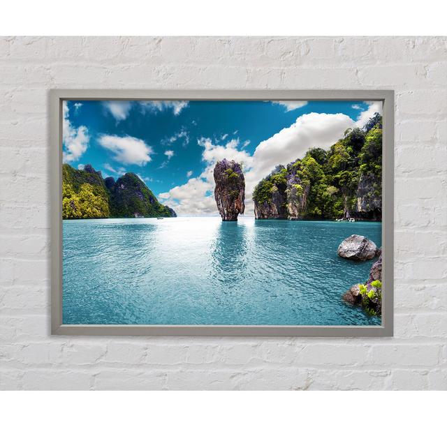 Thailand Monuments - Single Picture Frame Art Prints on Canvas Bright Star Size: 100cm H x 141.4cm W x 3.3cm D on Productcaster.