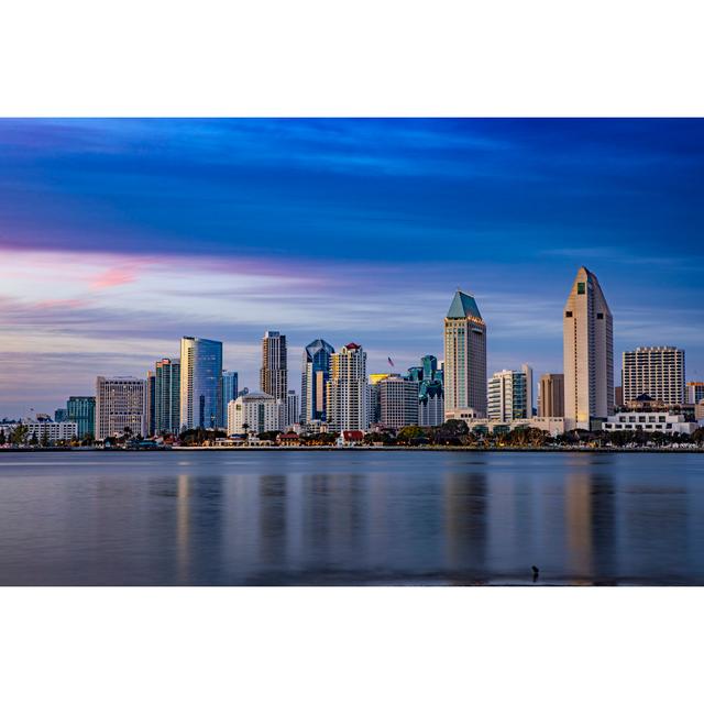 San Diego Skyline by Justin Bartels - Wrapped Canvas Art Prints 17 Stories Size: 60cm H x 40cm W on Productcaster.