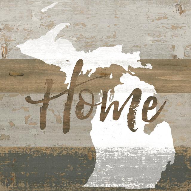 Michigan Home Happy Larry Size: 51cm H x 51cm W x 3.8cm D on Productcaster.