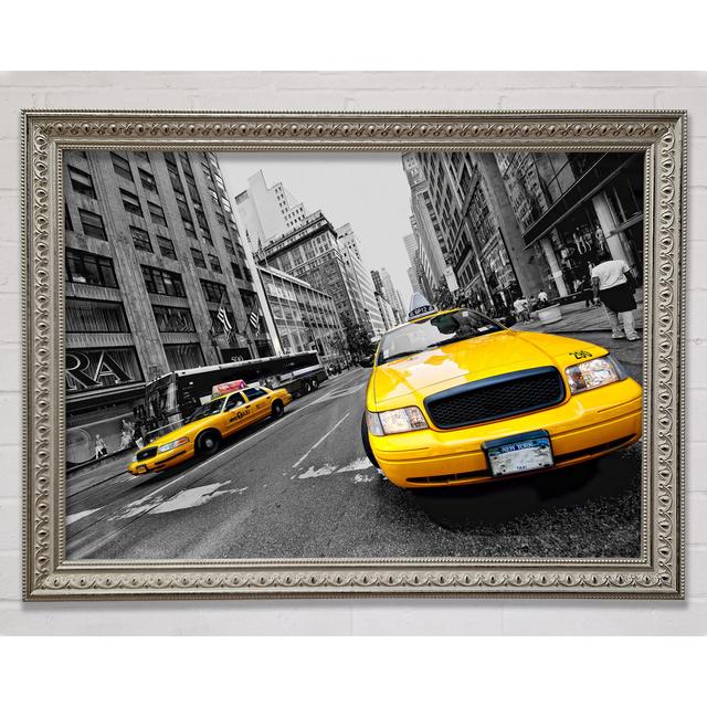 Gelbe Taxis in NYC - Drucken Ebern Designs Größe: 59,7 cm H x 84,1 cm B on Productcaster.