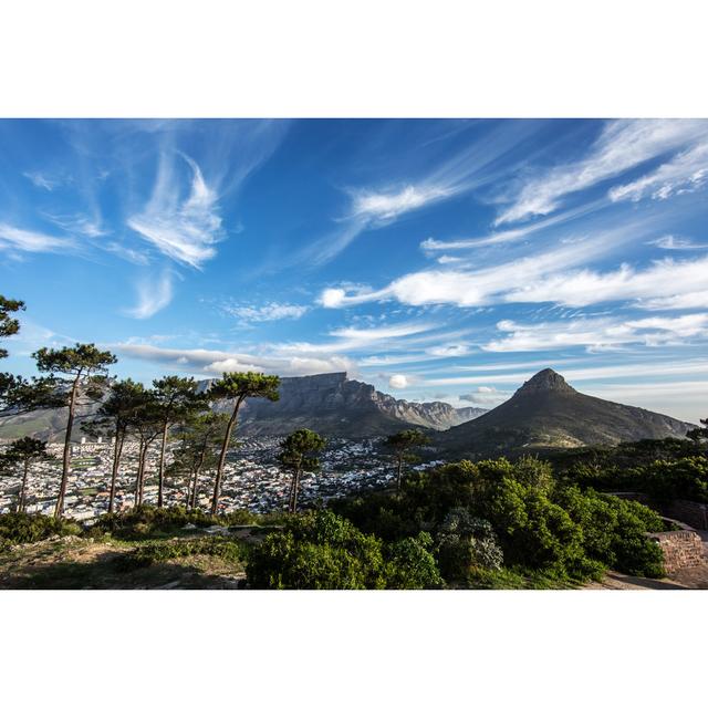 Table Mountain by Jetlinerimages - Print Alpen Home Size: 51cm H x 76cm W on Productcaster.