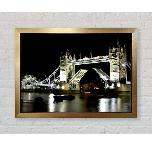 London Bridge Night - Single Picture Frame Art Prints Bright Star Size: 84.1cm H x 118.9cm W on Productcaster.