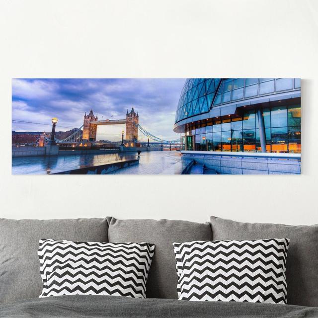 Cityhall London - Wrapped Canvas Photograph Print Ebern Designs Size: 30cm H x 90cm W on Productcaster.