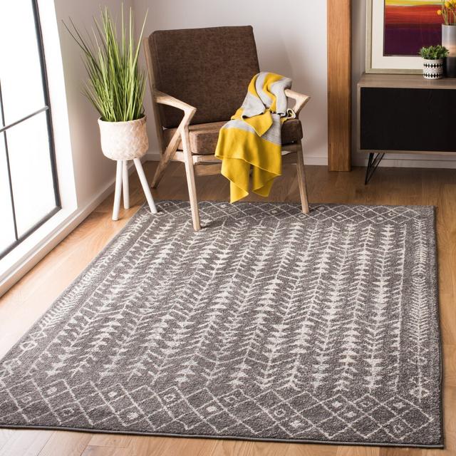 Tallassee Looped/Hooked Dark grey Rug Bloomsbury Market Rug Size: Rectangle 120 x 180cm on Productcaster.