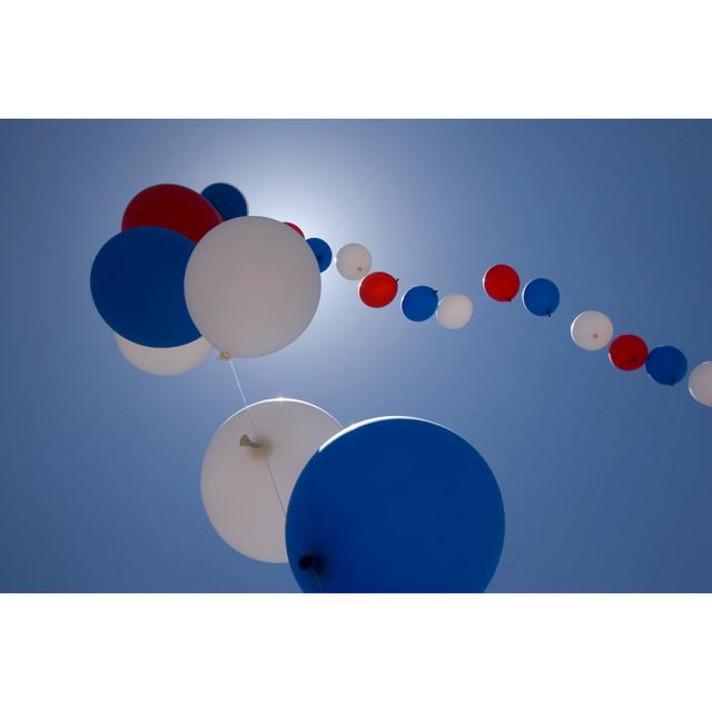 Balloons by Louoates - Wrapped Canvas Photograph 17 Stories Size: 81cm H x 122cm W on Productcaster.