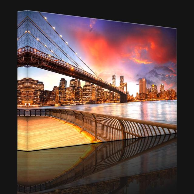 Brooklyn Bridge Park New York - Wrapped Canvas Photograph Print lightbox-multicolor Frame Option: With lighting, Size: 70cm H x 100cm W x 4.5cm D on Productcaster.