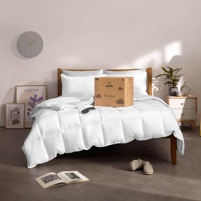 Panda The Cloud Duvet - 10.5 tog All Season - Hypoallergenic and Vegan Friendly Panda Size: Double on Productcaster.