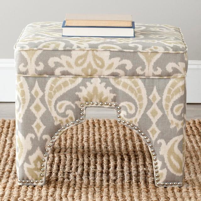 Hocker Zimmermann World Menagerie Farbe: Hellgrau und Altweiß on Productcaster.