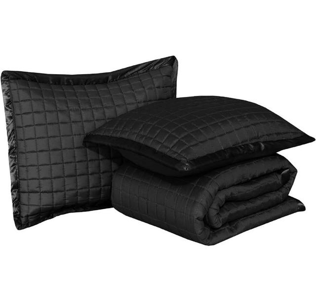 Boxton Bedspread Ophelia & Co. Size: W180 x L240cm, Colour: Black on Productcaster.