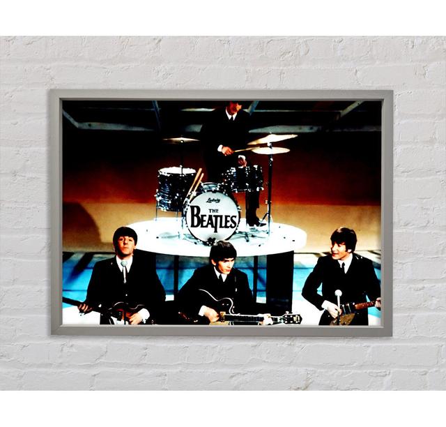 The Beatles On Stage - Einzelbildrahmen Kunstdrucke auf Leinwand Bright Star Größe: 100 cm H x 141,4 cm B x 3,3 cm T on Productcaster.