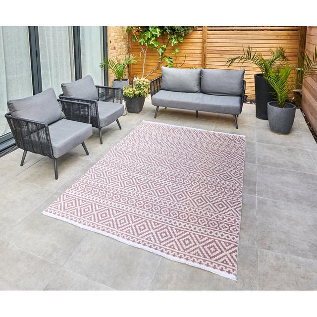 Fallowvee Tufted Pink/Beige Indoor/Outdoor Rug Langley Street Rug Size: Rectangle 160 x 220cm on Productcaster.