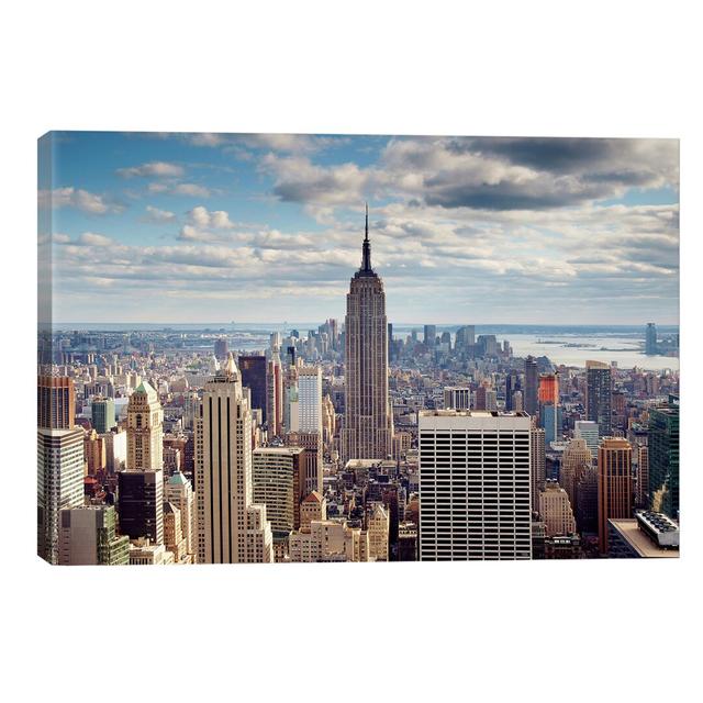 Nyc The Empire by Nina Papiorek - Print on Canvas East Urban Home Size: 66.04cm H x 101.6cm W x 1.91cm D, Format: Wrapped Canvas on Productcaster.