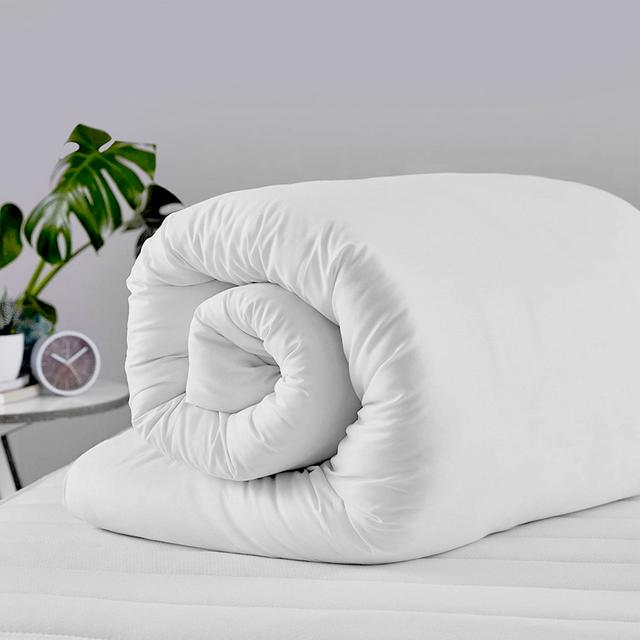 Warm Winter Nights Duvet 13.5 Hollowfibre Tog White Noise Size: Super King 260" x 220" cm on Productcaster.