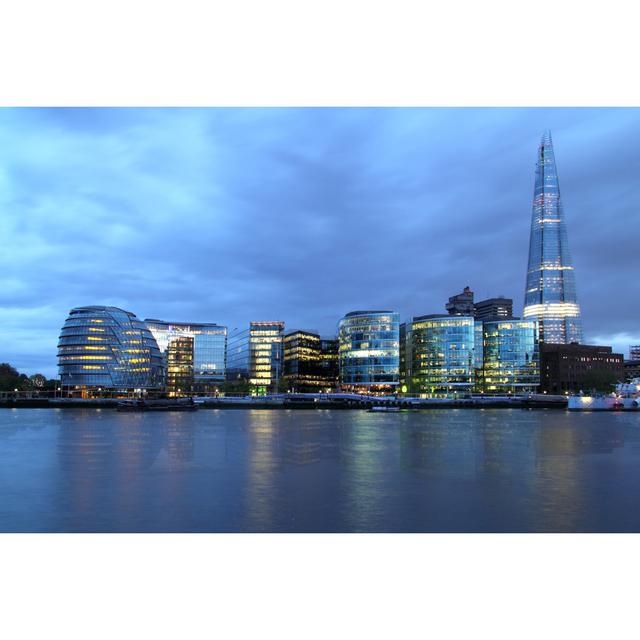 New London City Hall by Pkruger - Wrapped Canvas Photograph 17 Stories Size: 81cm H x 122cm W on Productcaster.