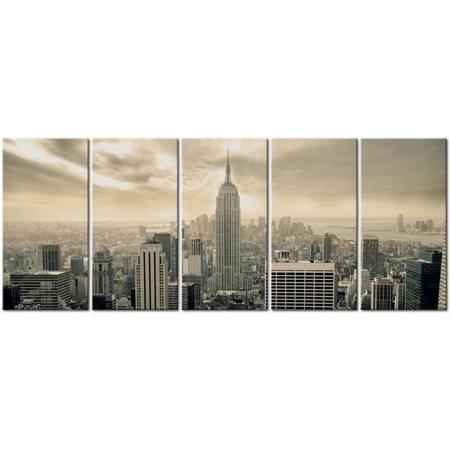 Beige Manhattan - 5 Piece No Frame Print on Canvas East Urban Home Size: 90 cm H x 225 cm W on Productcaster.