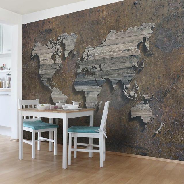 World Map Semi-Gloss Wallpaper Roll East Urban Home Materialqualität: Premium (150g/m²), Size: 3.84m x 255cm on Productcaster.