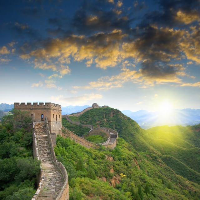 Great Wall of China - Wrapped Canvas Photograph Alpen Home Size: 122cm H x 122cm W on Productcaster.