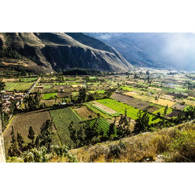 Ollantaytambo, Alte Inka-Festung von Mariusz_prusaczyk - Leinwanddrucke Brambly Cottage Größe: 80 cm H x 120 cm B on Productcaster.