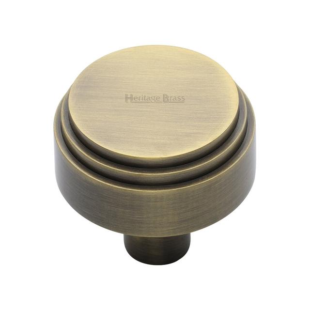 Round Knob Heritage Brass Finish: Antique Brass, Size: 3.7cm H x 3.8cm W x 3.8cm D on Productcaster.