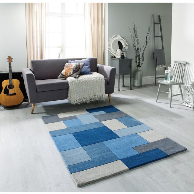 Rug in Blue by Latitude Run, Rug Size: Rectangle 160 x 230cm on Productcaster.