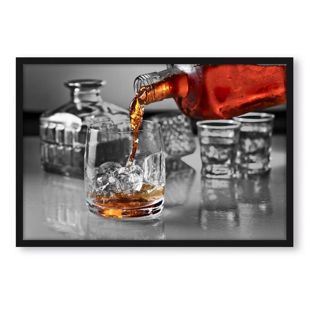 Gerahmtes Poster Whiskey im Whiskeyglas ModernMoments Größe: 55 cm H x 40 cm B x 2.5 cm T on Productcaster.