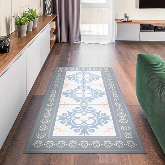 Gloriajean Geometric Machine Woven Area Rug East Urban Home Rug Size: Rectangular 90 x 180cm on Productcaster.