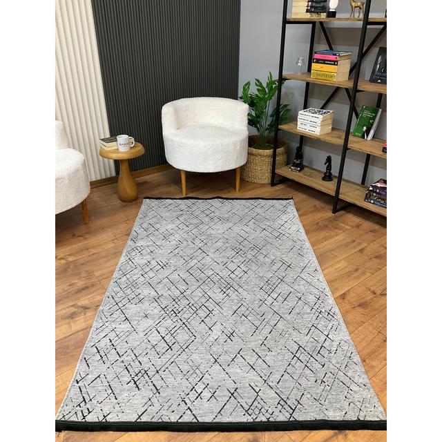 Wilton Machine Woven / Power Loomed Grey Area Rug Fairmont Park Rug Size: Rectangle 80 x 150cm on Productcaster.