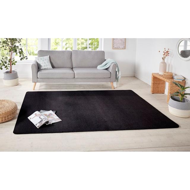 Nasty Teppich Flauschiger Kurzflor Einfarbig für Wohnzimmer, Schlafzimmer - Schwarz Hanse Home Teppichgröße: Rechteckig 200 x 300 cm on Productcaster.