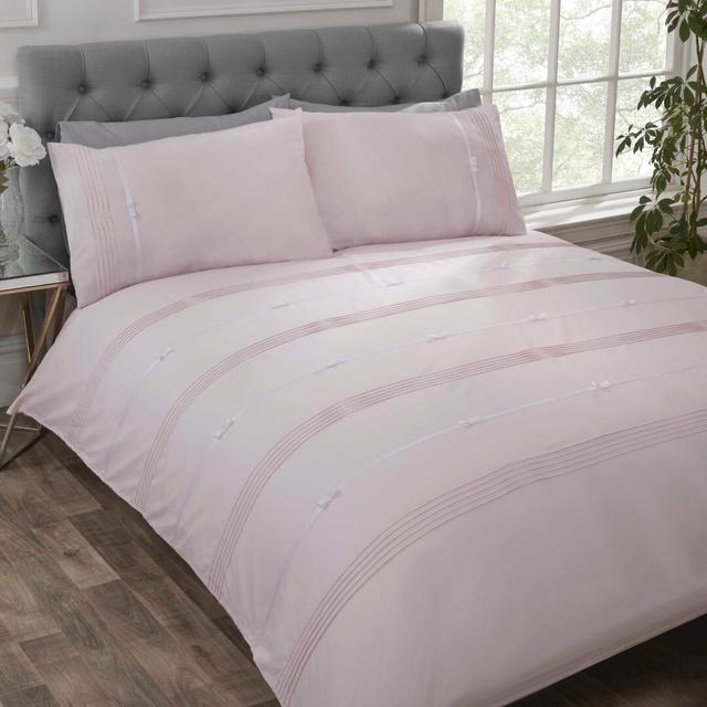 Huff Solid Colour Duvet Cover Set with Pillowcases August Grove Size: Super King Duvet Cover, Colour: Blush on Productcaster.