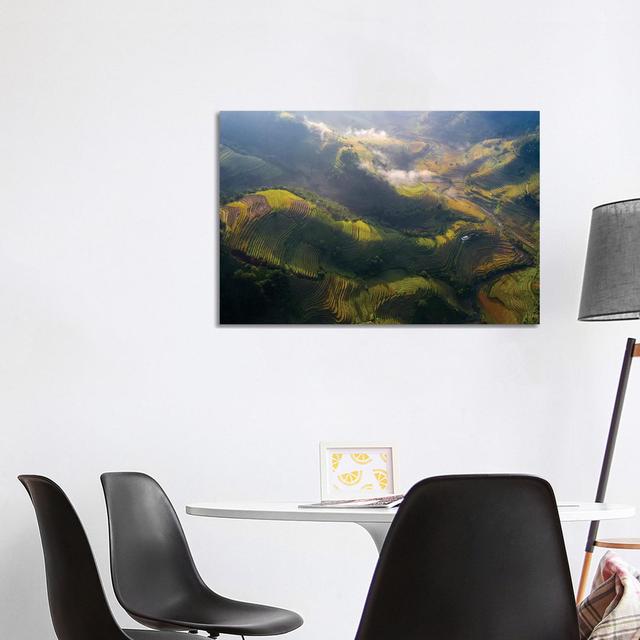 Reisterrasse im Sonnenschein von Trung Pham - Galerie-verpackte Leinwand Giclée auf Leinwand iCanvas Größe: 66,04 cm H x 101,6 cm B x 1,91 cm T, Forma on Productcaster.