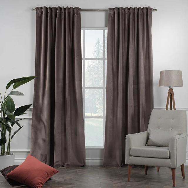 Vorhang mit Stangendurchzug (1 Stück), blickdicht Lilijan Home & Curtain Vorhang-Farbe: Rose Ebony, Panel-Größe: 140 cm Breite x 295 cm Höhe on Productcaster.