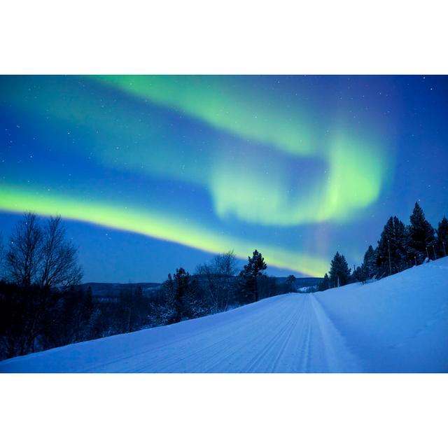 Aurora Borealis Landscape - Wrapped Canvas Art Prints Alpen Home Size: 61cm H x 91cm W on Productcaster.