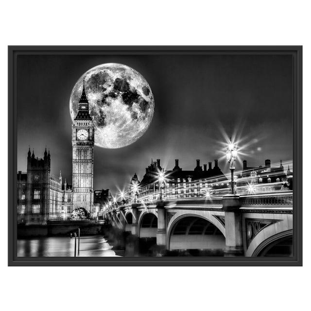 Gerahmtes Wandbild Big Ben vor Mond in London East Urban Home Größe: 60 cm H x 80 cm B on Productcaster.