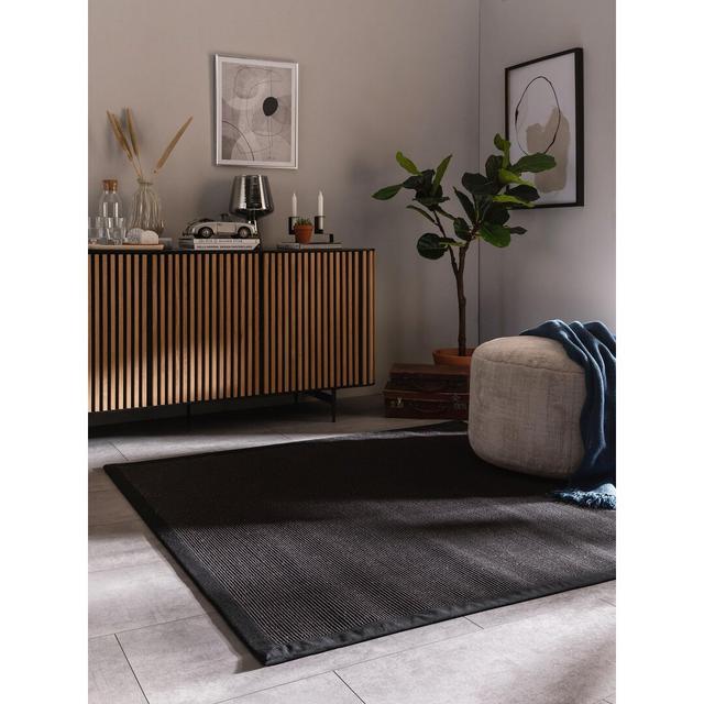 Sana Power Loom Black Rug benuta Rug Size: Square 150cm on Productcaster.