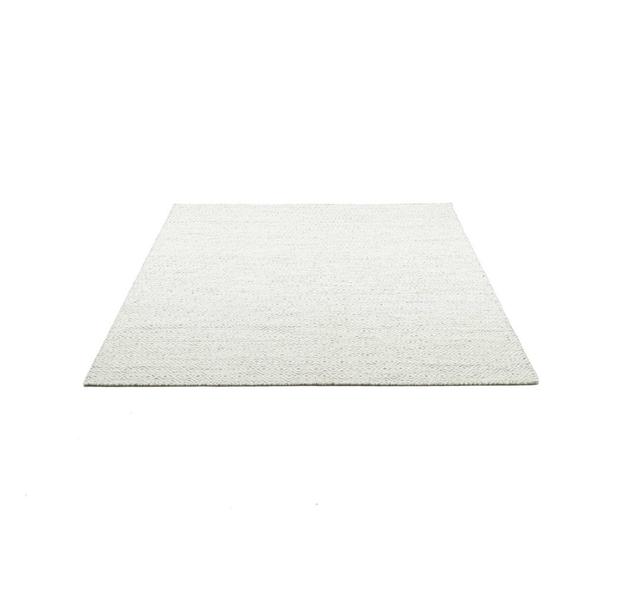 Handgefertigter Teppich aus Wolle in Creme/Beige Theko Rug Size: Rectangle 130 x 190cm on Productcaster.