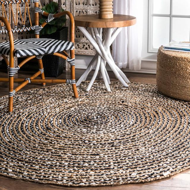 Kearny No Pattern Machine Woven Brown Area Rug 17 Stories Rug Size: Round 122cm on Productcaster.