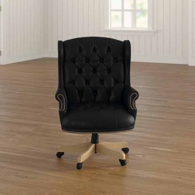 Apfel Executive Chair Three Posts on Productcaster.